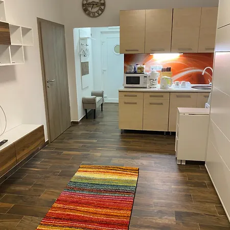 Apartment Balatonber Apartman *